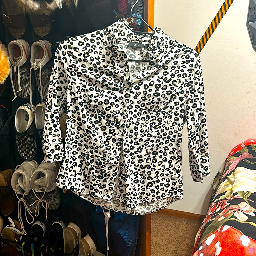 Cheetah print flannel button down size small